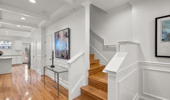925 DECATUR St NW, Washington, DC 20011