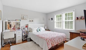 117 Austin Rd, North Kingstown, RI 02852