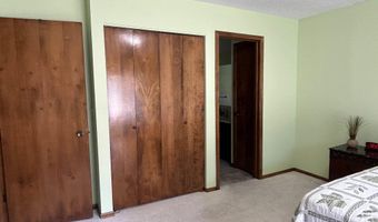 204 E 22nd St 7, Atlantic, IA 50022