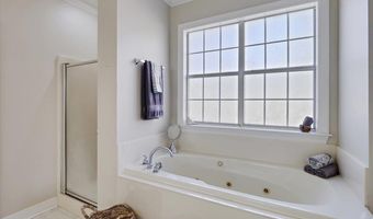 1120 Pointe Cv, Brandon, MS 39042