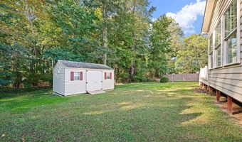 97 Ponds Edge Ct, Felton, DE 19943
