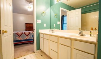 165 Spring Lk, Athens, GA 30605