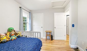 84 Juniper Cir, Auburn, NH 03032