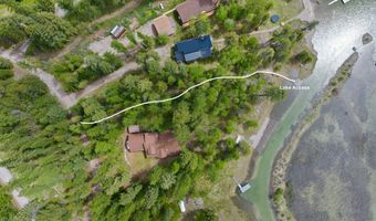 13404 Crescent Moon Dr, Bigfork, MT 59911