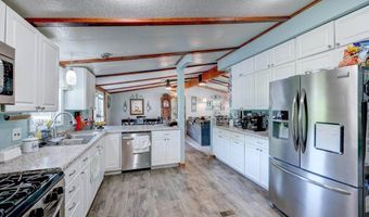 10714 284th Dr, Arkansas City, KS 67005
