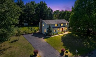 5 Daisy Ct, Airmont, NY 10901