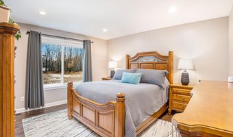 8331 Prairie View Ln SE, Alto, MI 49302