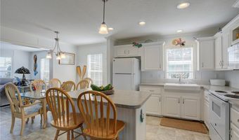 838 Wren Cir, Barefoot Bay, FL 32976