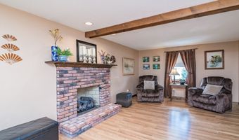 22 Beech Hill Rd, Agawam, MA 01030