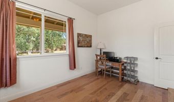 25150 Dersch Rd, Anderson, CA 96007