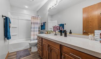 1026 NE Aspen Cir, Ankeny, IA 50021