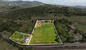 2140 N Valley View Rd, Ashland, OR 97520