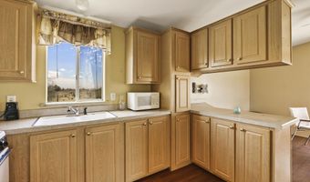 6705 E Red Barrel Rd, Yucca, AZ 86438