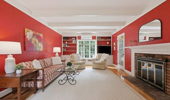 32 Thayer Farm Rd, Attleboro, MA 02703