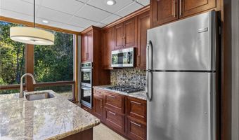 25 Logan Rd, Alton, IL 62002