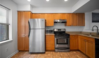 47 S 16th St, Airville, PA 15203