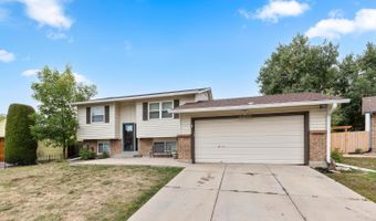 8706 W 86th Dr, Arvada, CO 80005