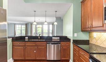 6832 Main St Unit 217, Wilmington, NC 28405