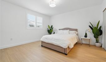 1217 W 77th St, Los Angeles, CA 90044