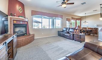 952 W Tenniel Dr, Green Valley, AZ 85614