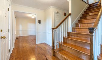 20010 Oakwood Dr, Abingdon, VA 24211