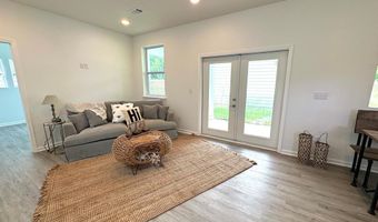 195 14th St, Apalachicola, FL 32320