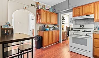 1428 Park Ave, Cranston, RI 02920
