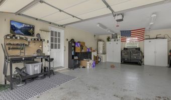 208 Kenneth Dr, Boiling Springs, SC 29316