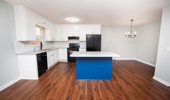 179 Cantrell Ridge Dr, Boiling Springs, SC 29316