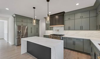 17-4 31 Boiling Kettle Way 17-4-31, Bedford, NH 03110