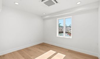 214 S Pacific St, Oceanside, CA 92054