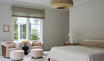 7 Ashwood Ct, Amagansett, NY 11930