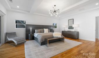 1609 Onslow Dr, Charlotte, NC 28205