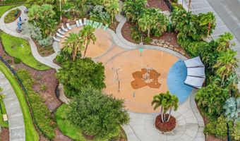 5254 WOLF CREEK Dr, Apollo Beach, FL 33572