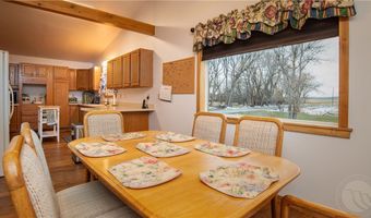 14 FAIRGROUNDS Rd, Big Timber, MT 59011