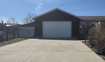 910 S Freedom Way, Big Water, UT 84741