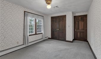 381 Woonsocket Hill Rd, North Smithfield, RI 02896