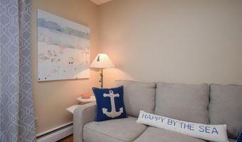 70 Carroll Ave 509, Newport, RI 02840