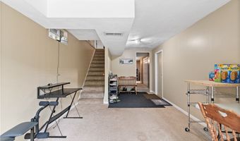 341 Abbyshire Rd, Akron, OH 44319