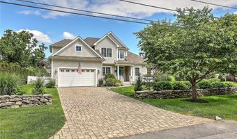 49 Walley St, Bristol, RI 02809