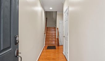 25159 HUMMOCKY Ter, Aldie, VA 20105