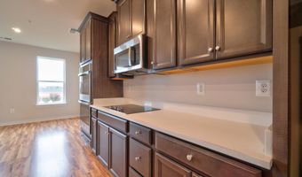 20285 NEWFOUNDLAND Sq, Ashburn, VA 20147