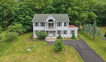 63 Fox Hill Rd, Albrightsville, PA 18210