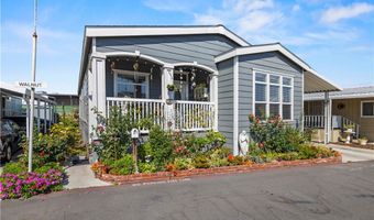 21 Walnut Via, Anaheim, CA 92801