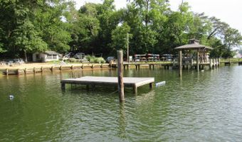 121 SEVERN Way, Arnold, MD 21012