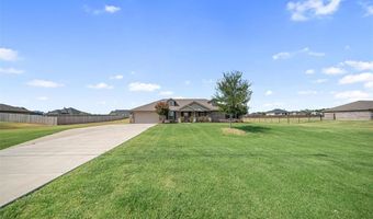 7243 Veal Station Rd, Weatherford, TX 76085