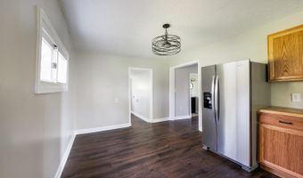702 13th St, Altavista, VA 24517