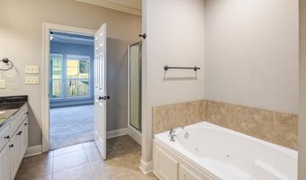 7975 Seville Ct, Baton Rouge, LA 70820