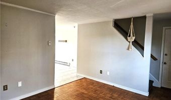 12 Birdie Ct, Coventry, RI 02816