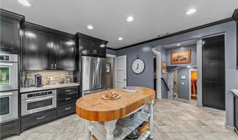 536 W Palm Dr, Arcadia, CA 91007